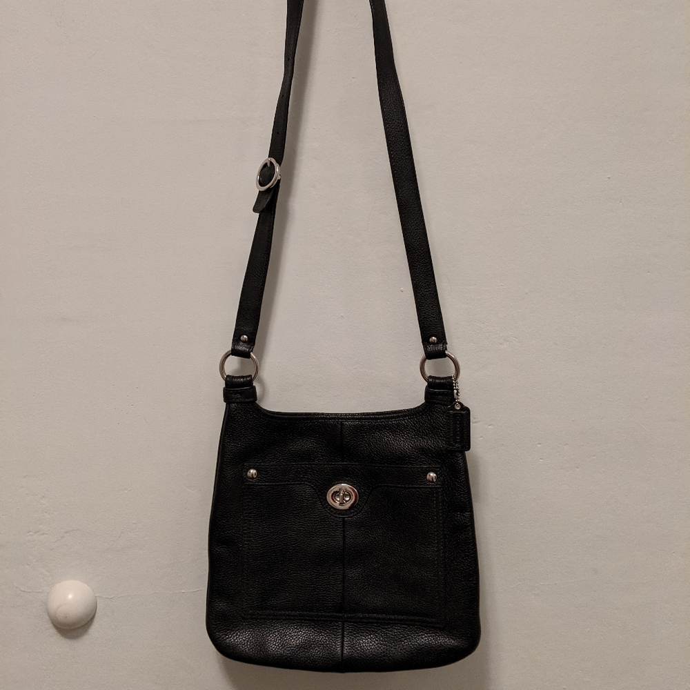 Coach Black Leather Crossbody Shoulder Bag